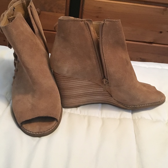 SOLD - Picture 4 of 6